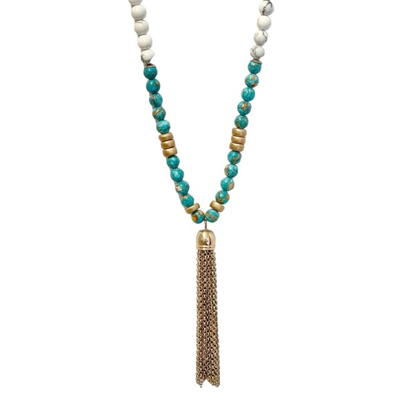 bay to baubles Jewelry - Turquoise and gold long tassel necklace